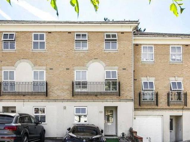 House for sale in Lyons, Greater London