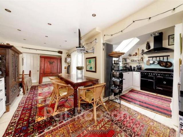 Cottage for sale in Jesmond, Tyne And Wear