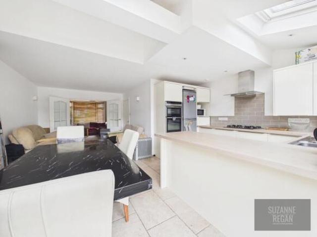 Cottage for sale in Finham, West Midlands