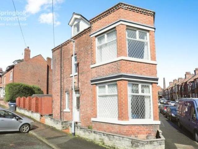 House for sale in Kingsley Moor, Staffordshire