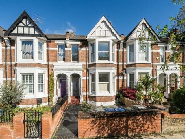 House for sale in Lyons, Greater London
