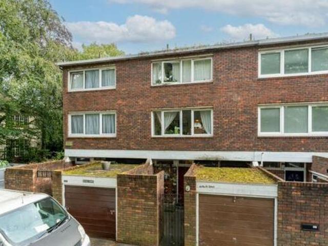 House for sale in City of London, Greater London
