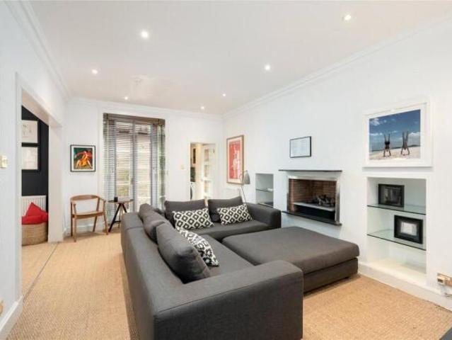 Cottage for sale in Haymarket, Scotland