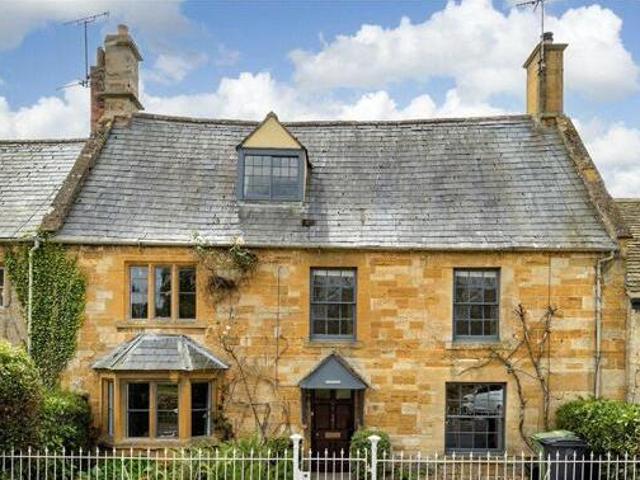 House for sale in Moreton-in-Marsh, Cotswold