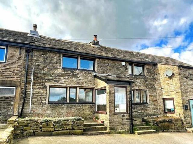 House for sale in Ashton-under-Lyne, Tameside