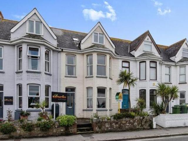House for sale in Newquay, Cornwall