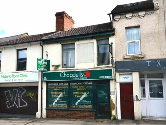 House for sale in Swindon