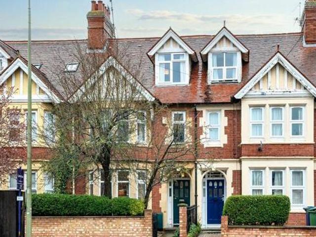 House for sale in The Slade, Oxfordshire