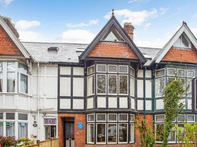 House for sale in The Slade, Oxfordshire
