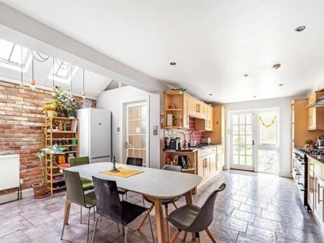 House for sale in The Slade, Oxfordshire