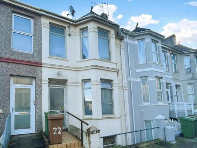 House for sale in Follaton, Strode