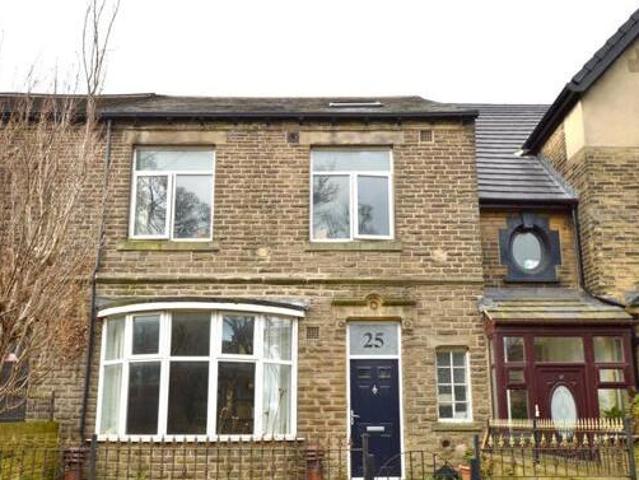 House for sale in Pudsey, West Yorkshire