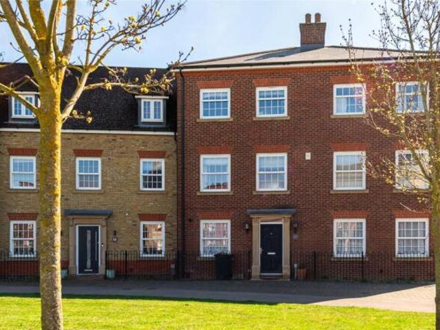 Cottage for sale in Bedford