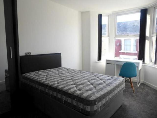 Cottage for sale in Kensington, Calderstones