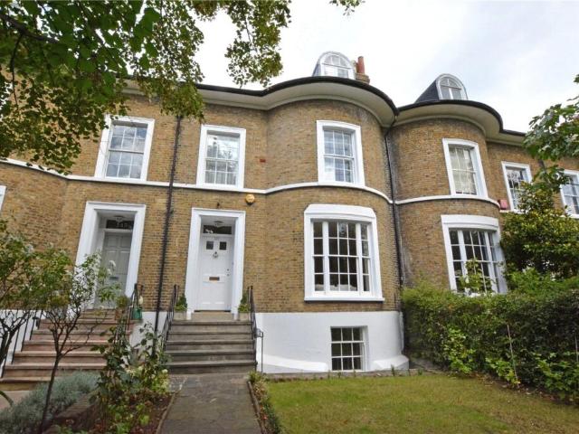 Terraced House for sale in Blackheath