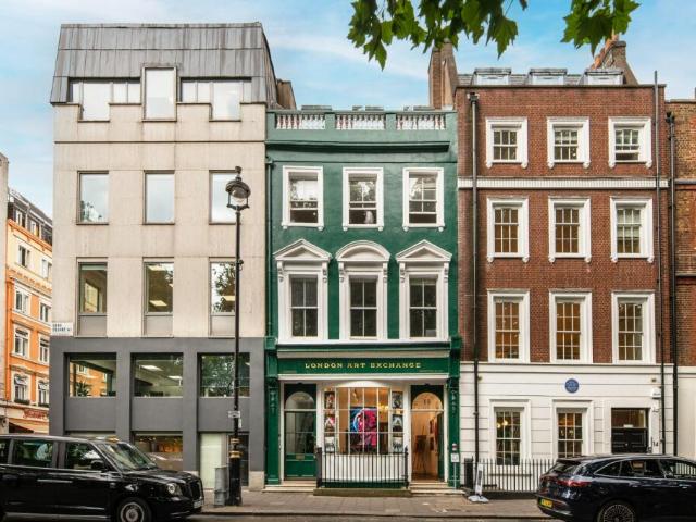 Terraced House for sale in Soho