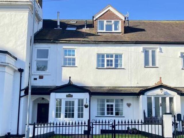 House for sale in Baswich, Staffordshire