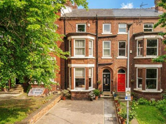 House for sale in Pinders Heath, West Yorkshire