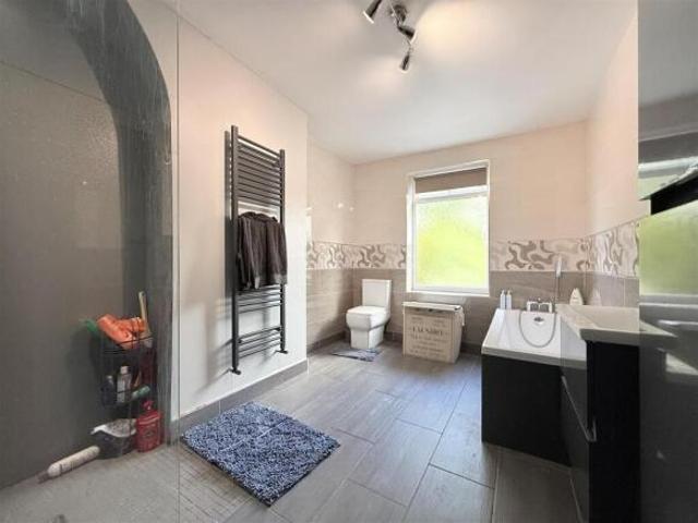 Cottage for sale in Greenheys, Greater Manchester
