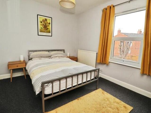 Cottage for sale in New Boultham, Brayford