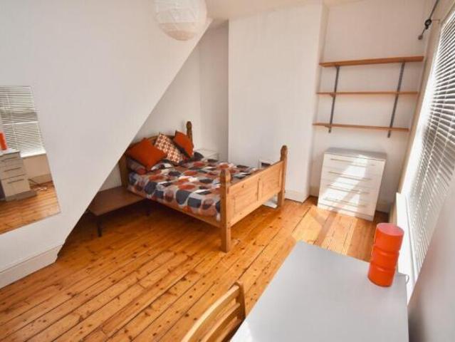 Cottage for sale in Georgia, Greater Manchester