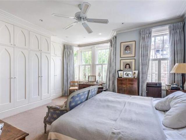 Cottage for sale in Cat Hill