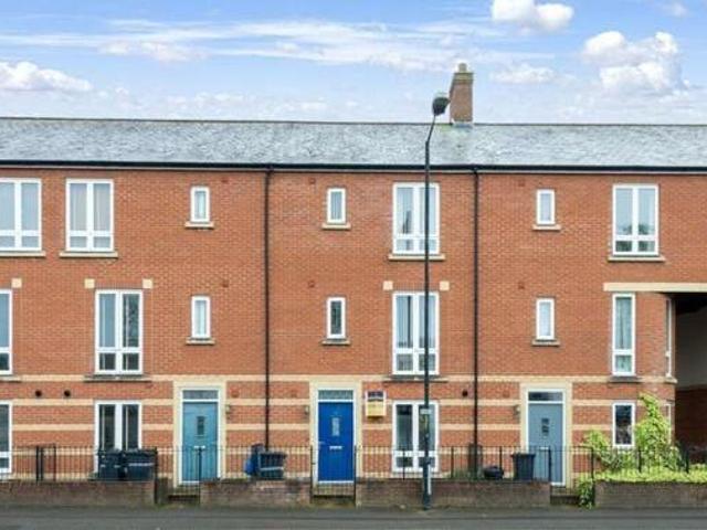 House for sale in Yeovil, Somerset