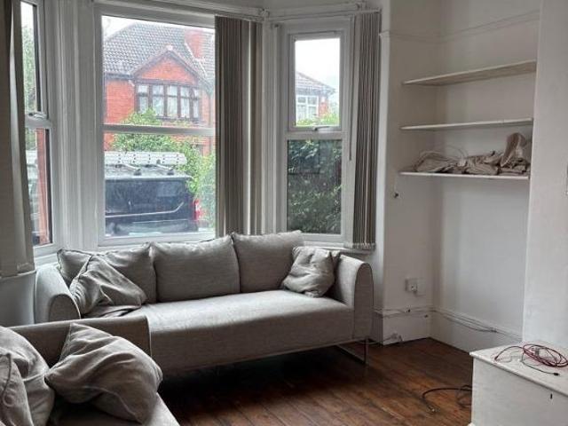 House for rent in Ladybarn, Manchester