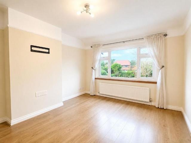 House for rent in London Borough of Croydon, Waddon