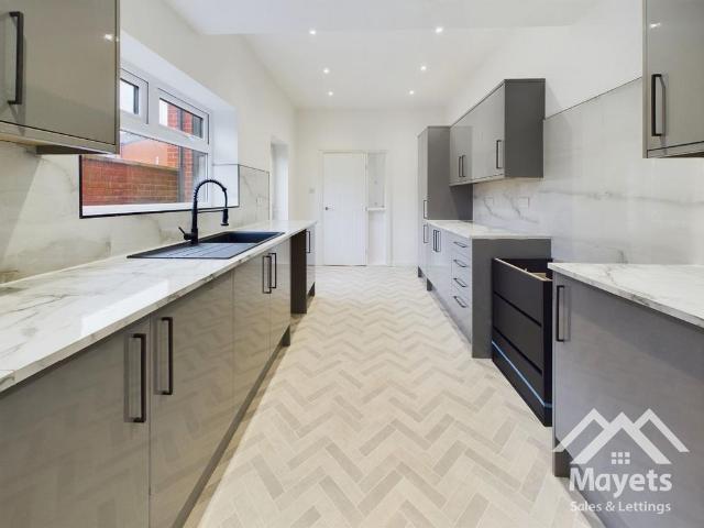 House for rent in Higher Audley, Blackburn