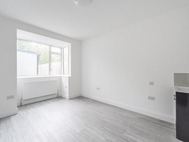 House for rent in London Borough of Harrow, Greater London