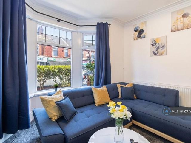 House for rent in Old Trafford, Trafford Park