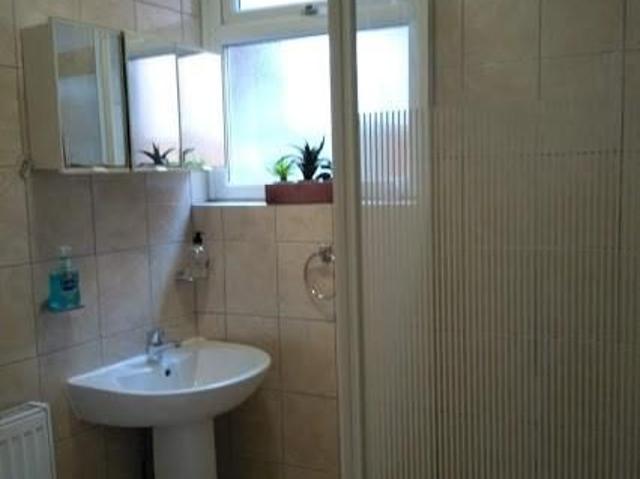 House for rent in Farley Hill, Spring Park