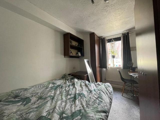 House for rent in Burley, West Yorkshire