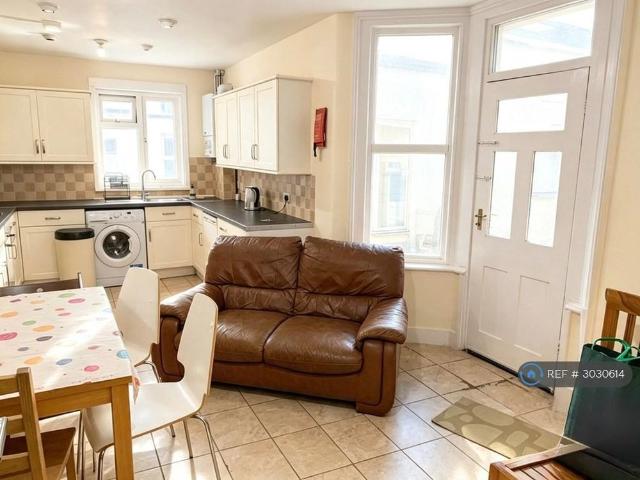 Room for rent in South Bermondsey, Greater London
