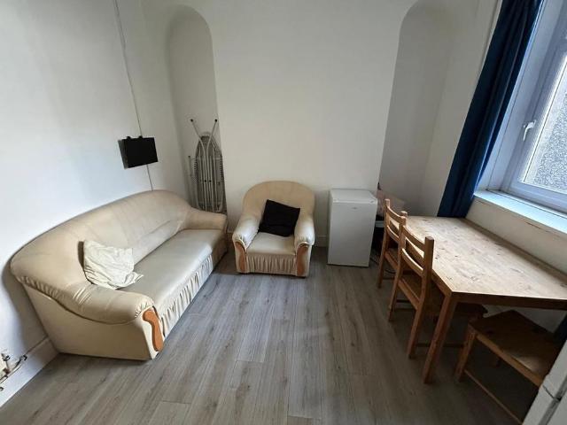 House for rent in Mount Pleasant, Nangreaves
