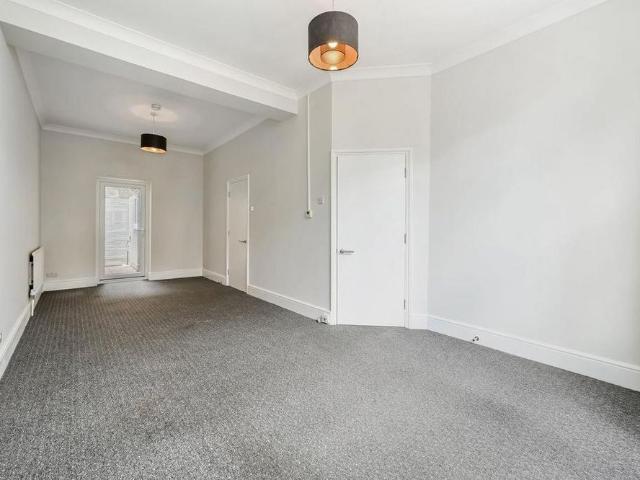 House for rent in Kentish Town, Greater London