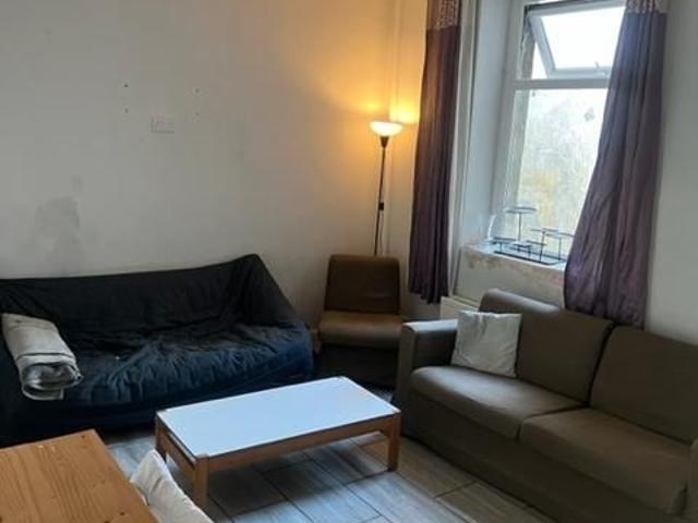 House for rent in Plasnewydd, Falcon Lodge