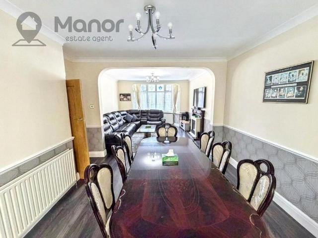 House for rent in Thames View, Greater London