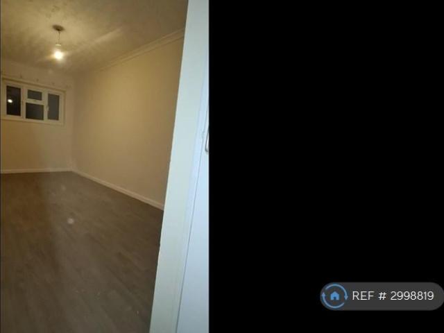 House for rent in Vange, Essex