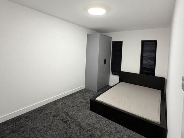 House for rent in Gidea Park, Greater London
