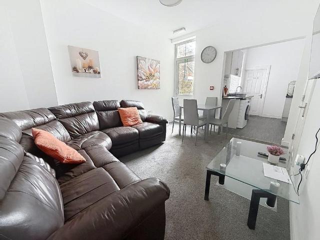 House for rent in Stoke, Stoke-on-Trent