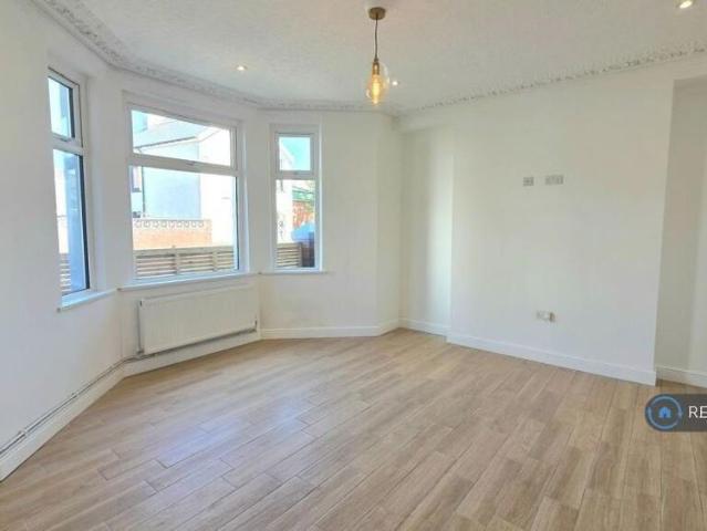 House for rent in Hilltop, Vale