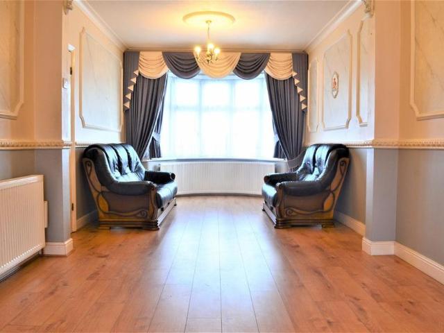 House for rent in West Exe, Newton St Cyres