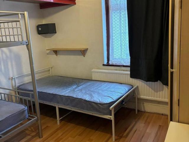 House for rent in London Borough of Barking and Dagenham, Greater London