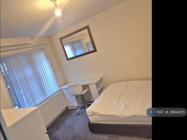 House for rent in Hythe, Fordham Heath