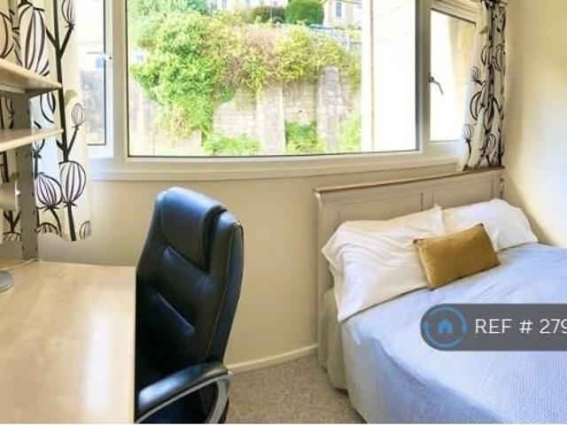 Room for rent in Dulcote, Bath And North East Somerset