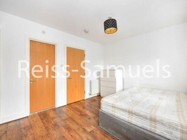 House for rent in Isle Of Dogs, Isle Of Man