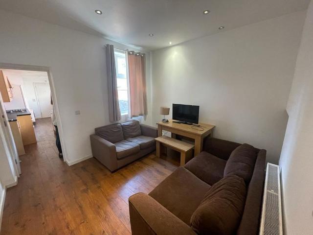 House for rent in Metchley, Birmingham