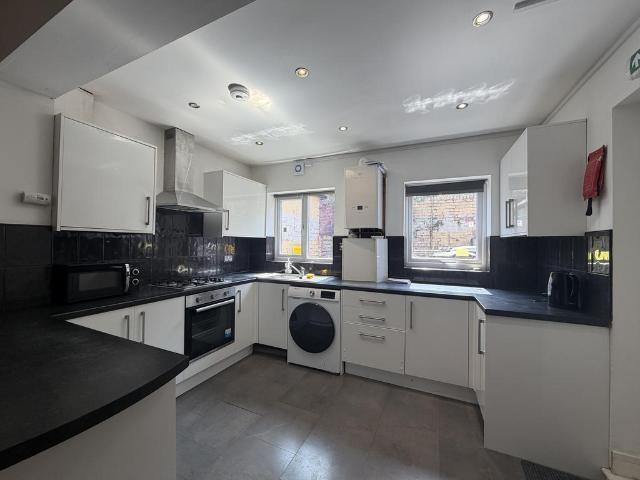 House for rent in Lowfield, South Yorkshire